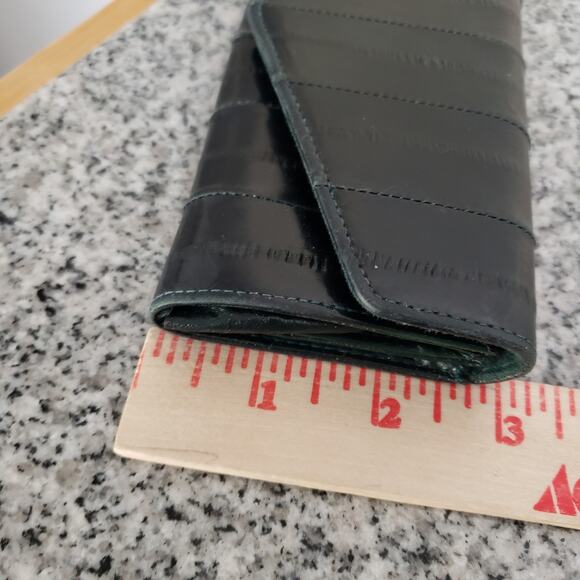 VTG Eel Skin Womens‎ Wallet Black Or Very Deep Green. Green Stitching & Interior - Picture 7 of 16
